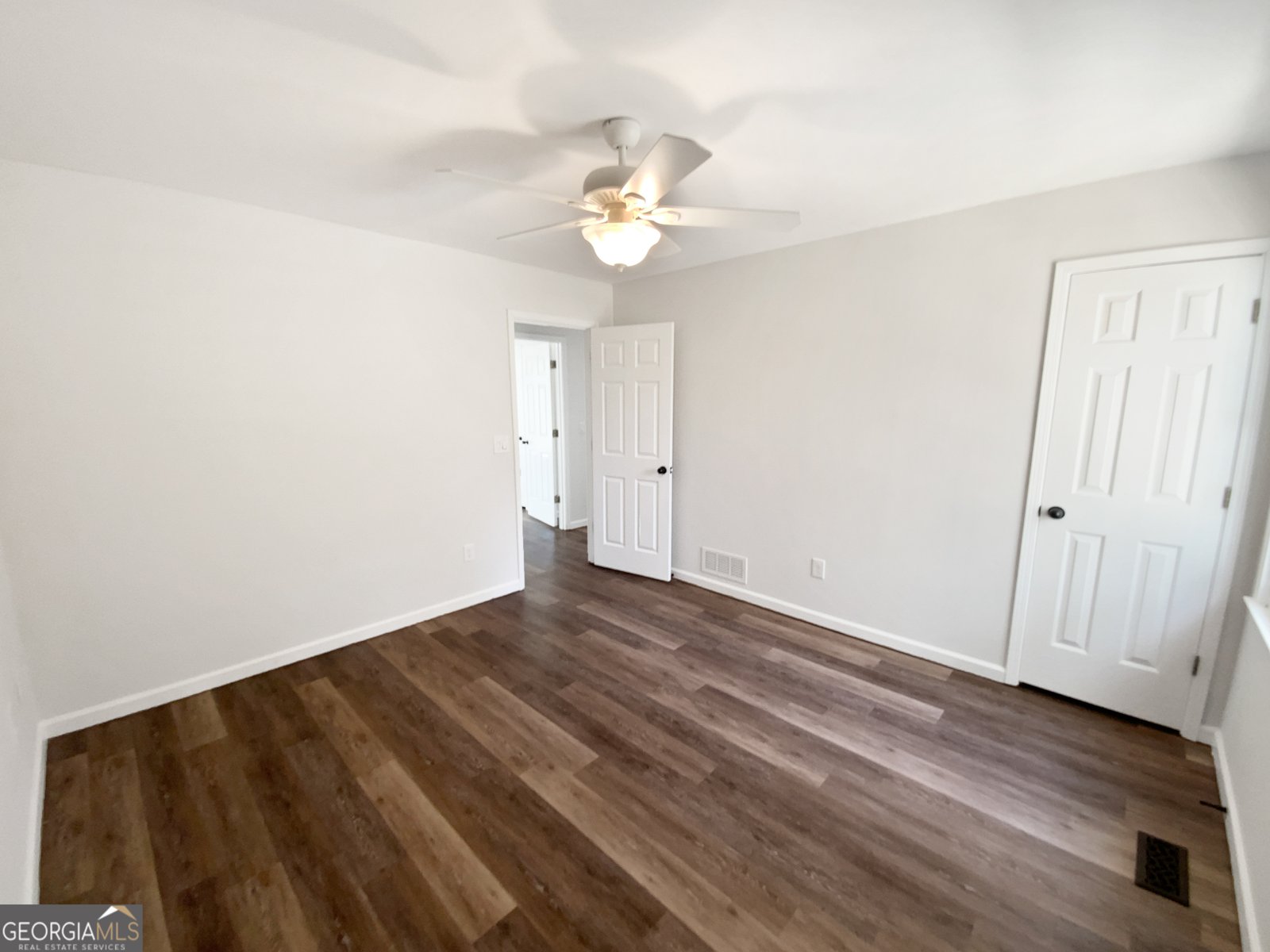 631 Driftwood Drive Woodstock - Photo 13