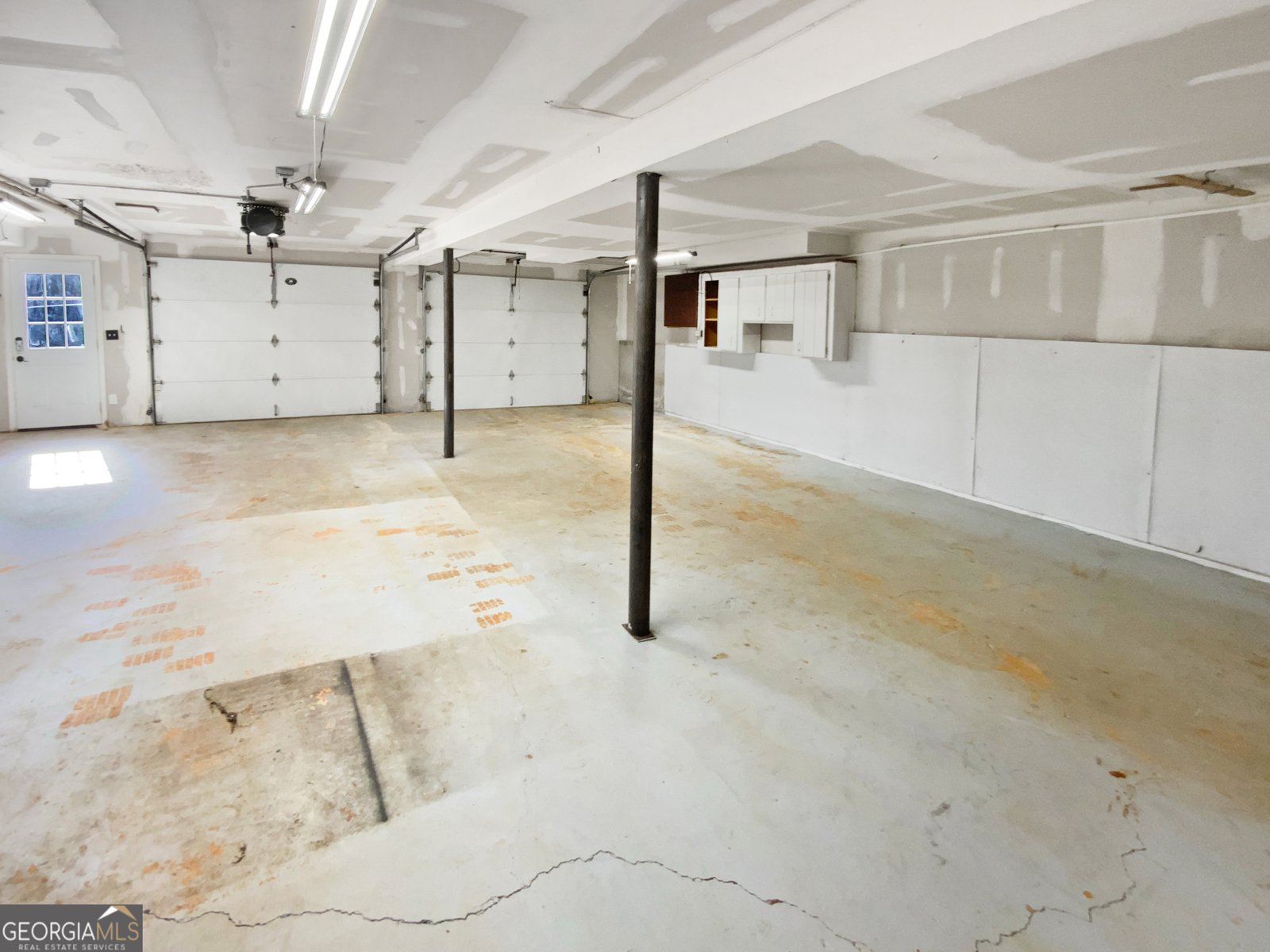 631 Driftwood Drive Woodstock - Photo 18