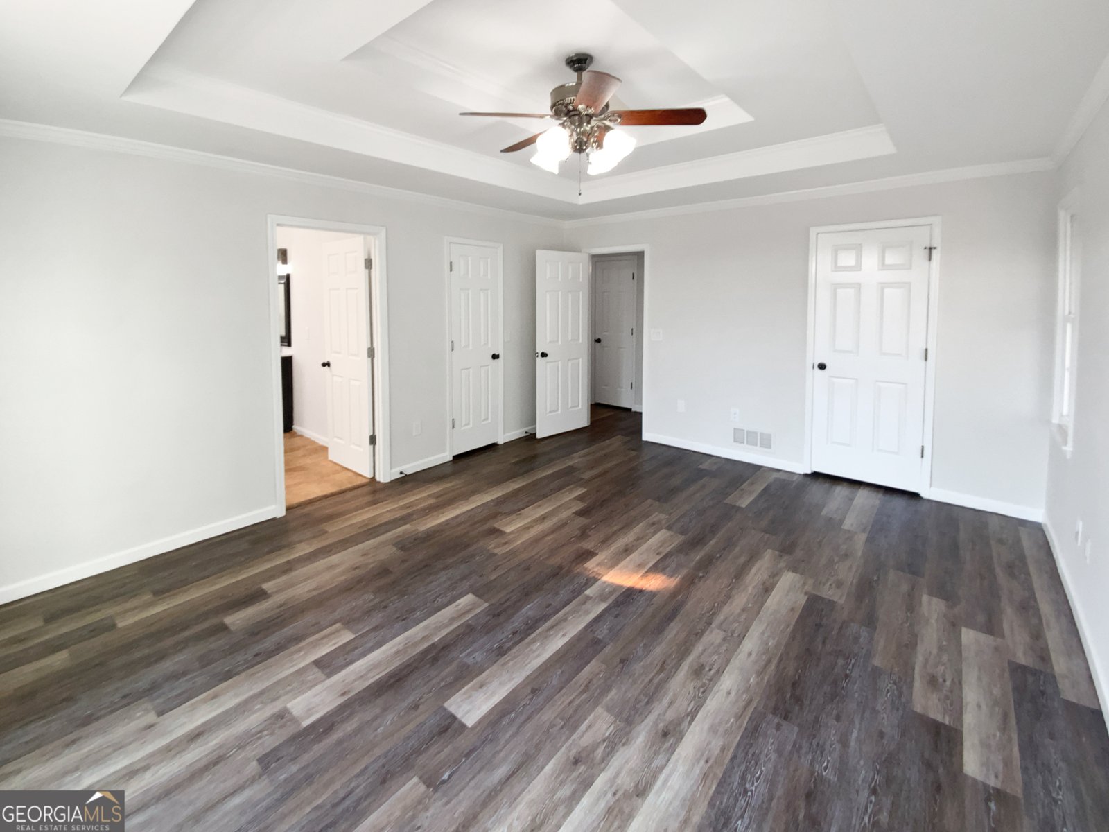 631 Driftwood Drive Woodstock - Photo 8