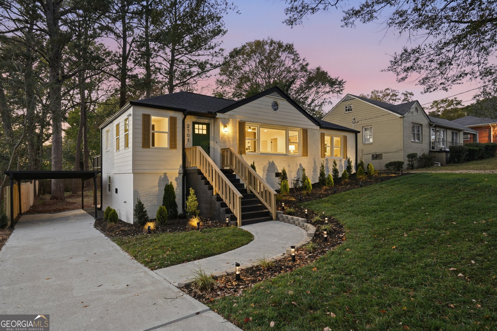 2101 Cloverdale Atlanta - Photo 35