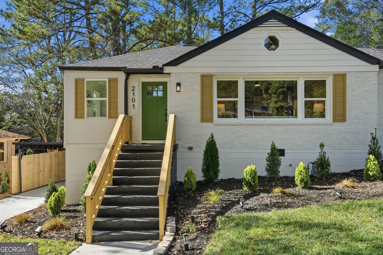 2101 Cloverdale Atlanta - Photo 8