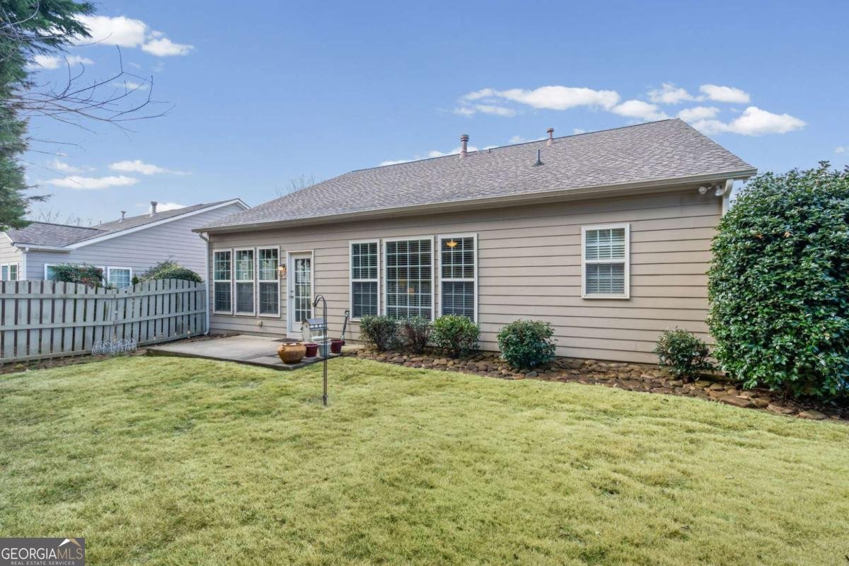 4945 Kings Common Way Cumming - Photo 32