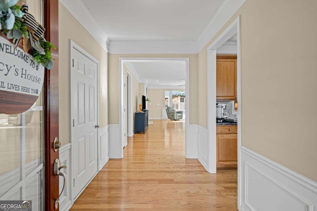 4945 Kings Common Way Cumming - Photo 6