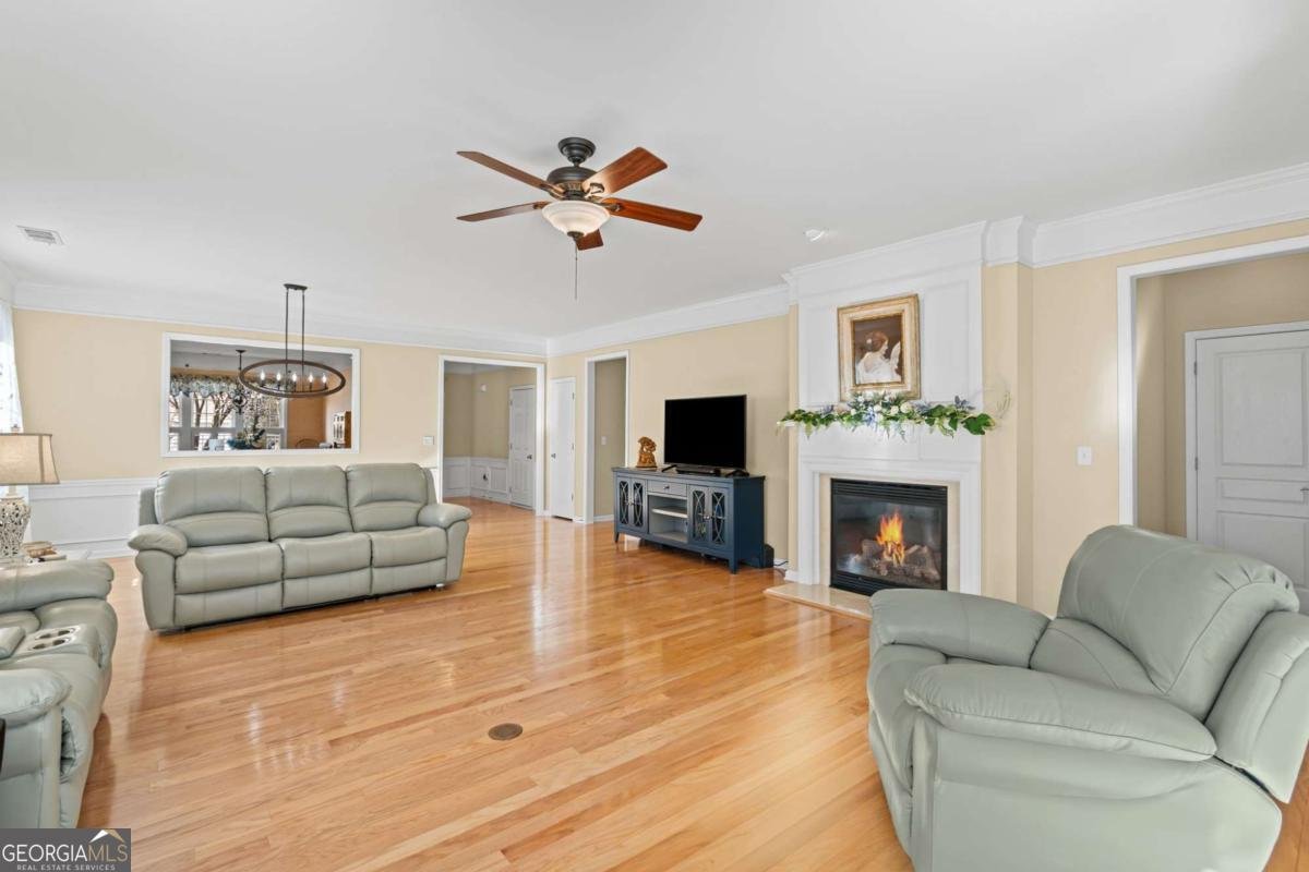 4945 Kings Common Way Cumming - Photo 8