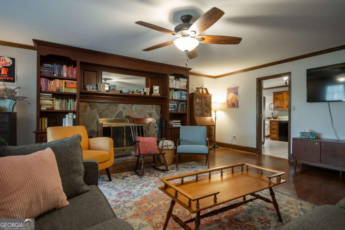 157 Holly Hills Court Athens - Photo 8