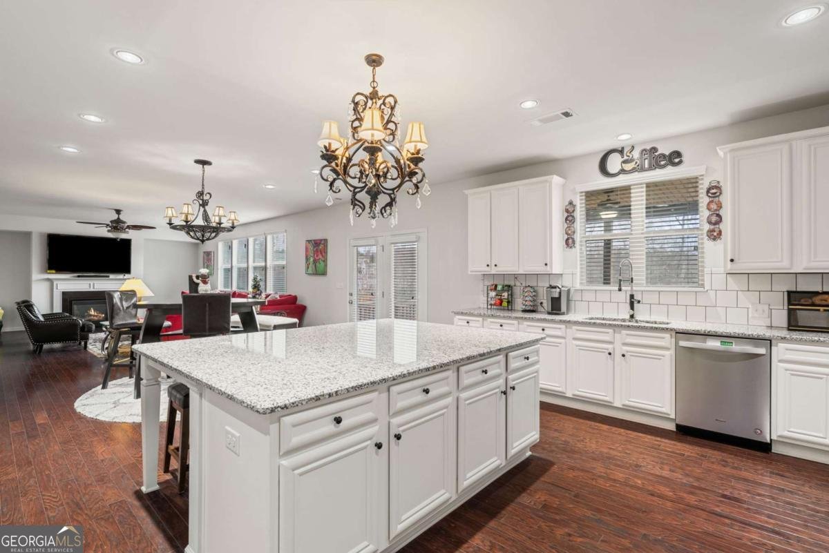 7905 Brewton Creek Drive Cumming - Photo 15