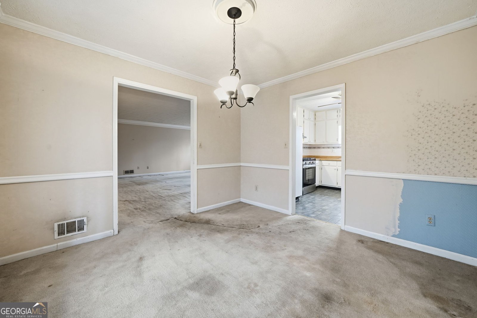 1715 Hidden Hollow Court Conyers - Photo 7