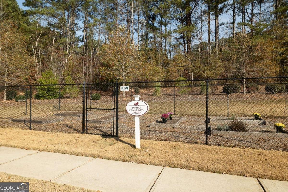 2298 Tumnus Trail Marietta - Photo 32