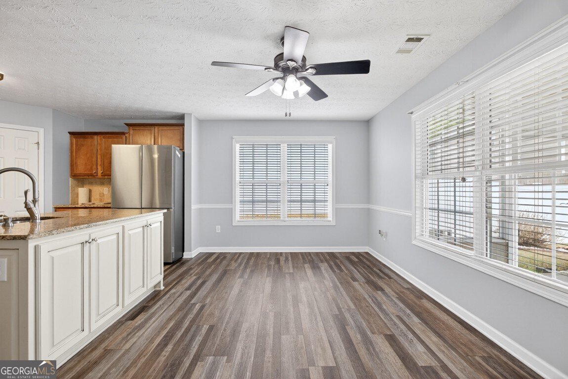 3338 Gardenside Walk Loganville - Photo 12