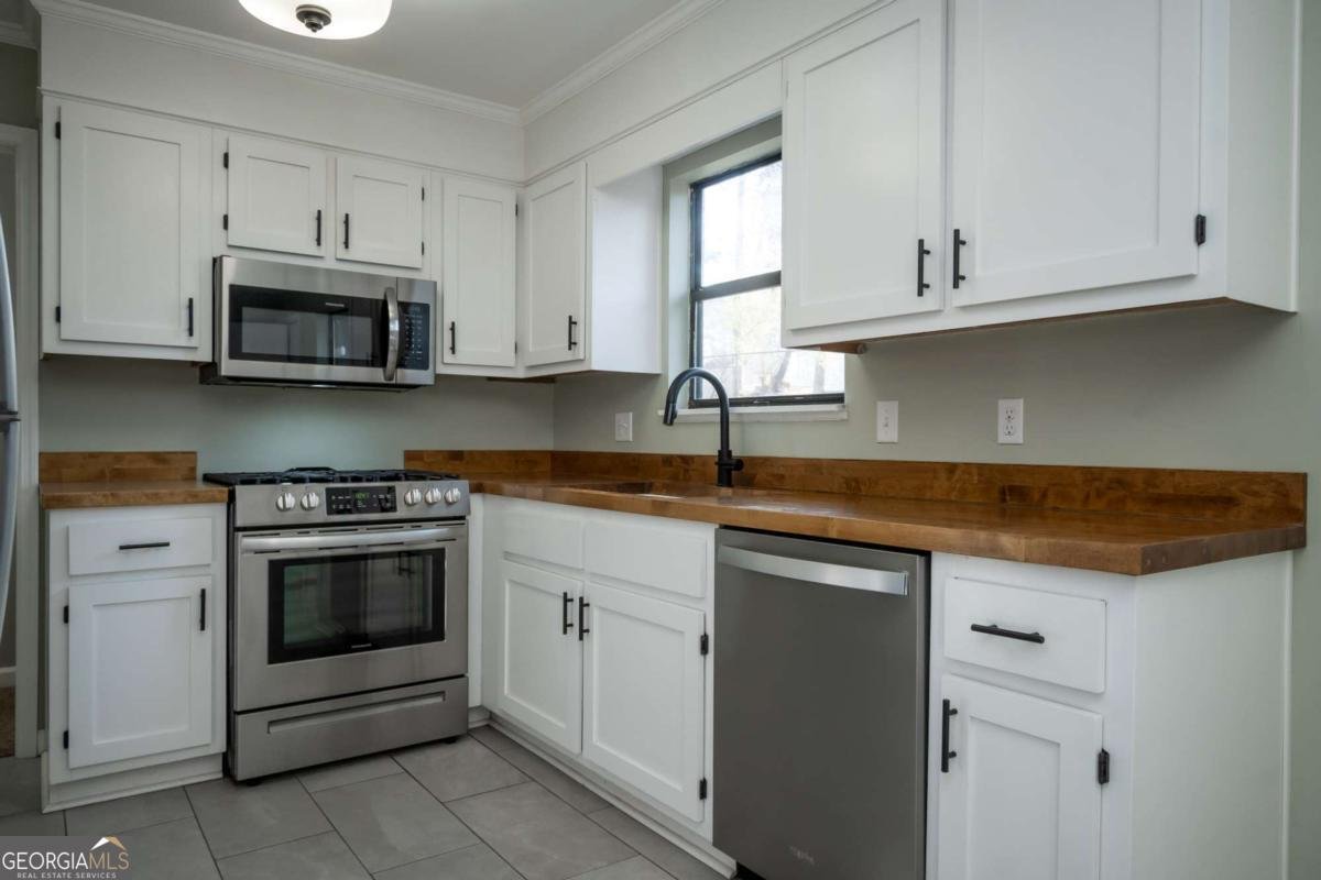 265 Round Table Road Athens - Photo 6