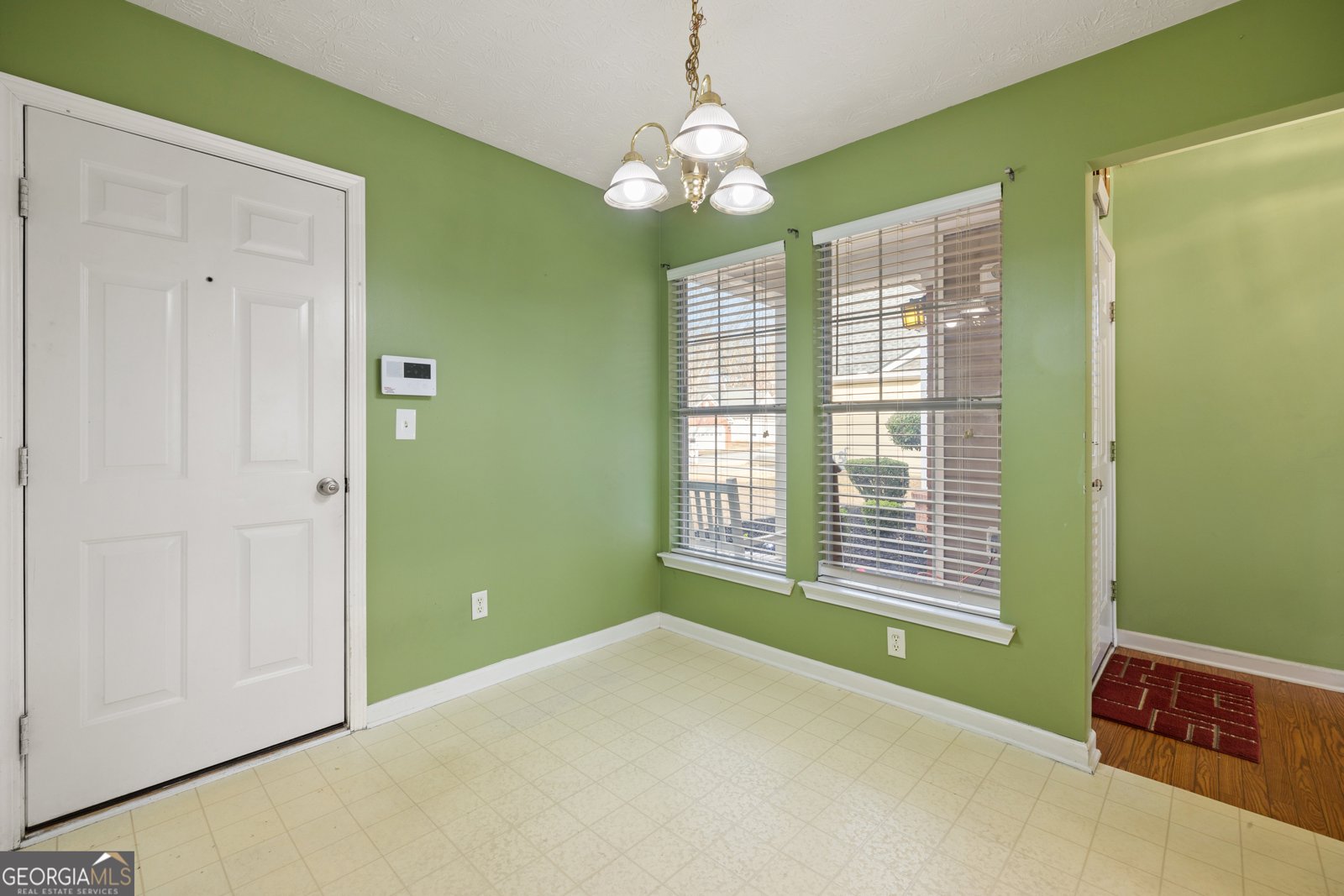 2530 Hillvale Circle Lithonia - Photo 15