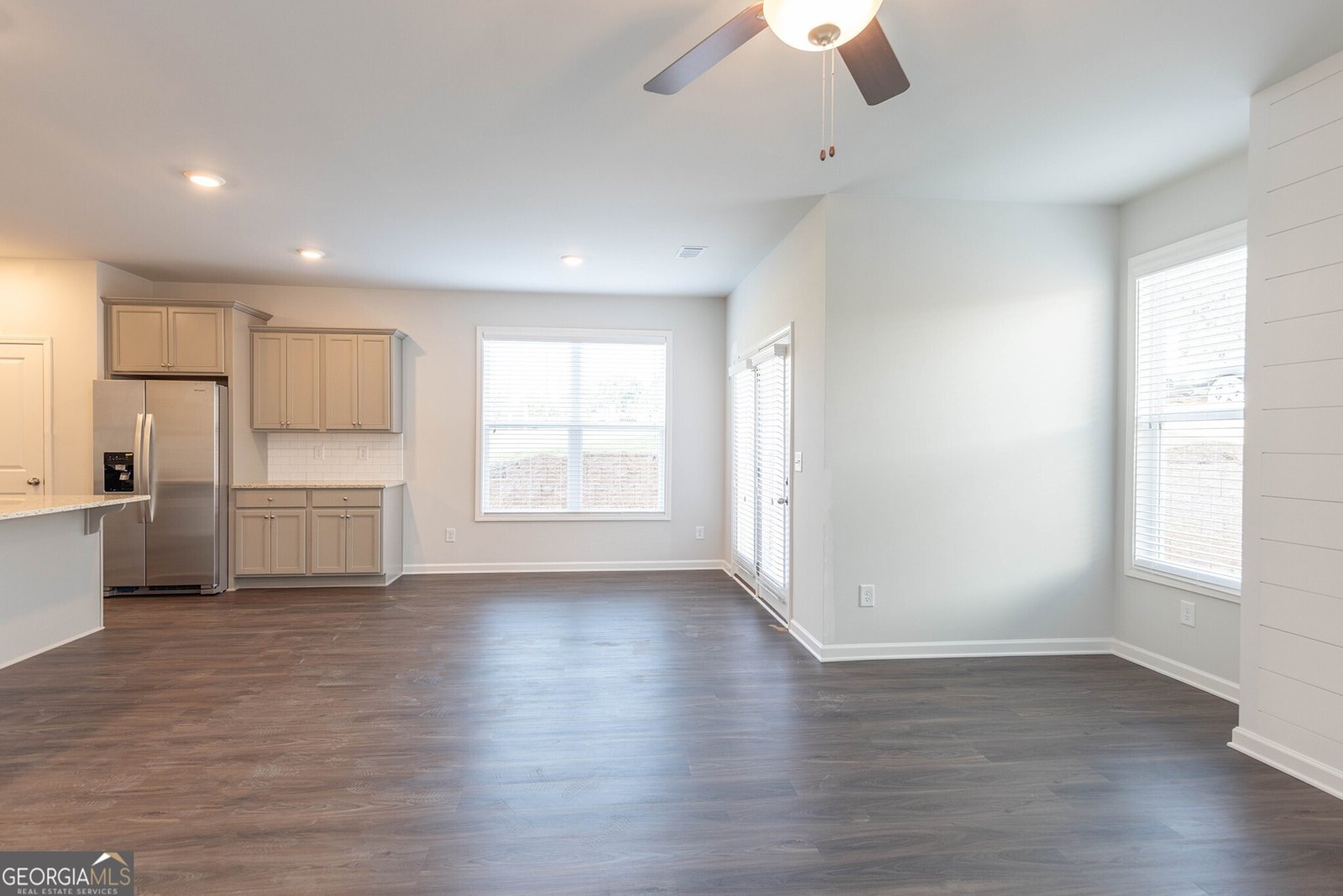 1120 Bartlett Trace Suwanee - Photo 11