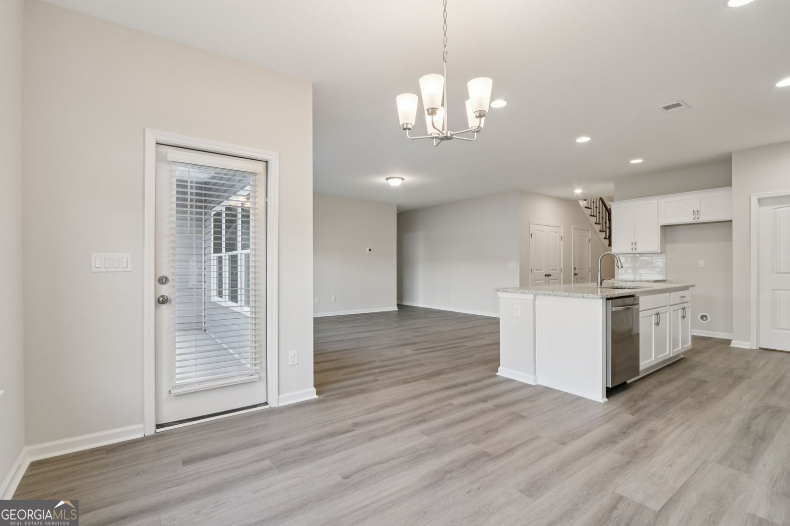 279 Silver Fox Drive St. Marys - Photo 6