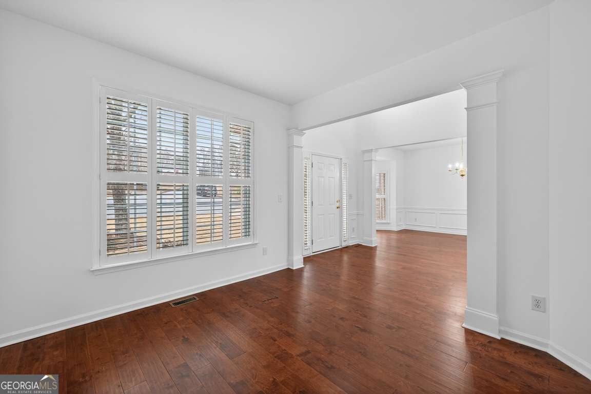 120 Hawnley Trace Suwanee - Photo 8