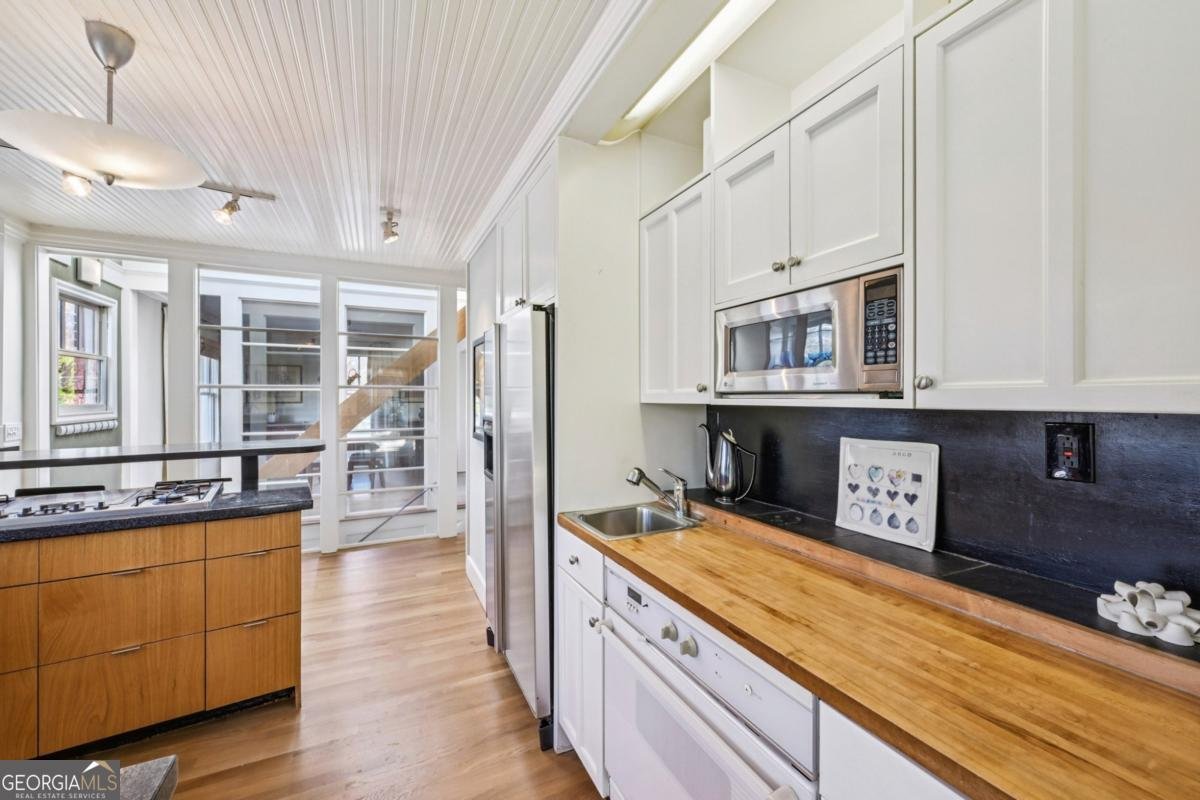 729 Virginia Circle Atlanta - Photo 16