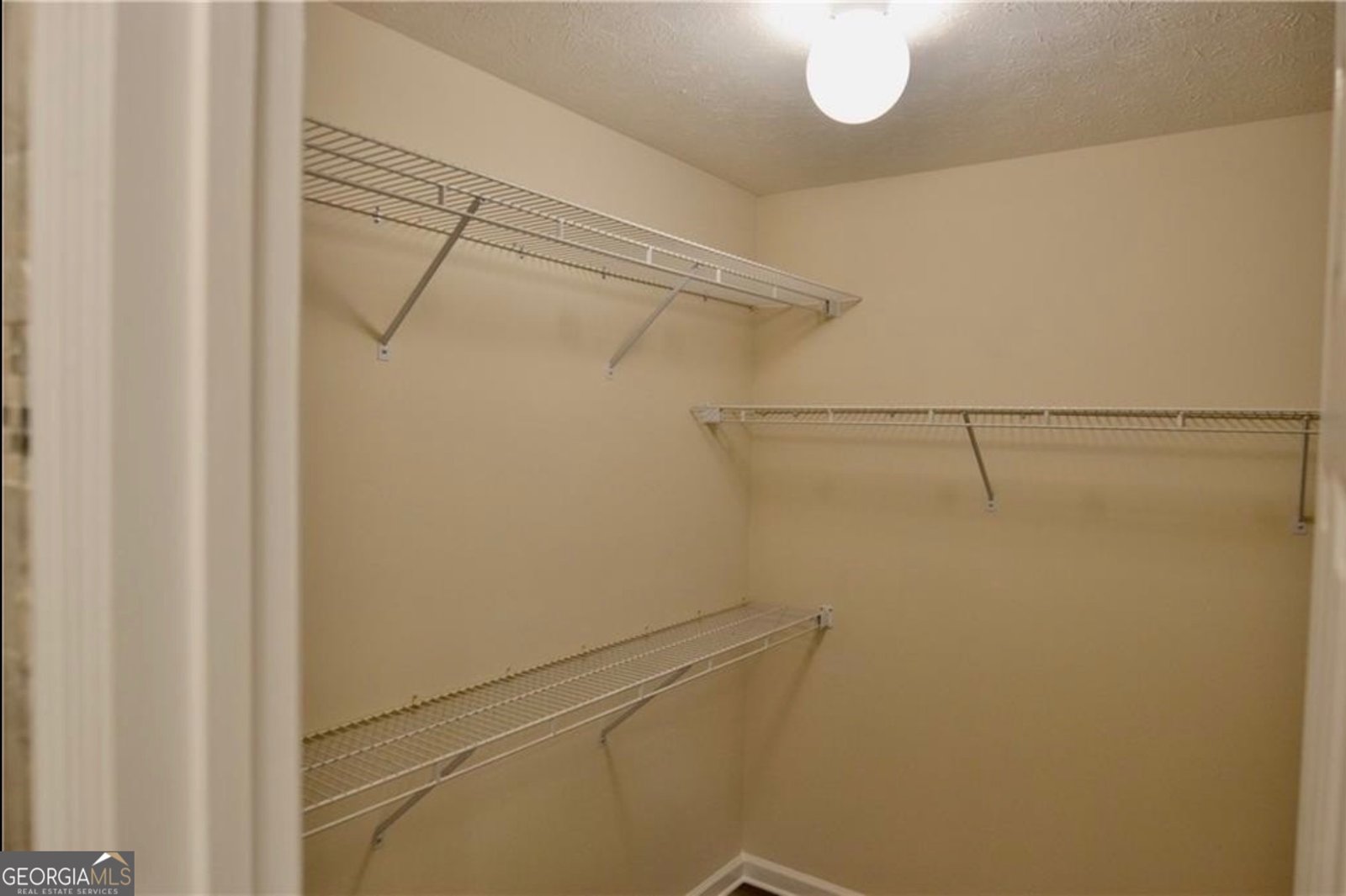 911 Oakwood Drive Columbus - Photo 23