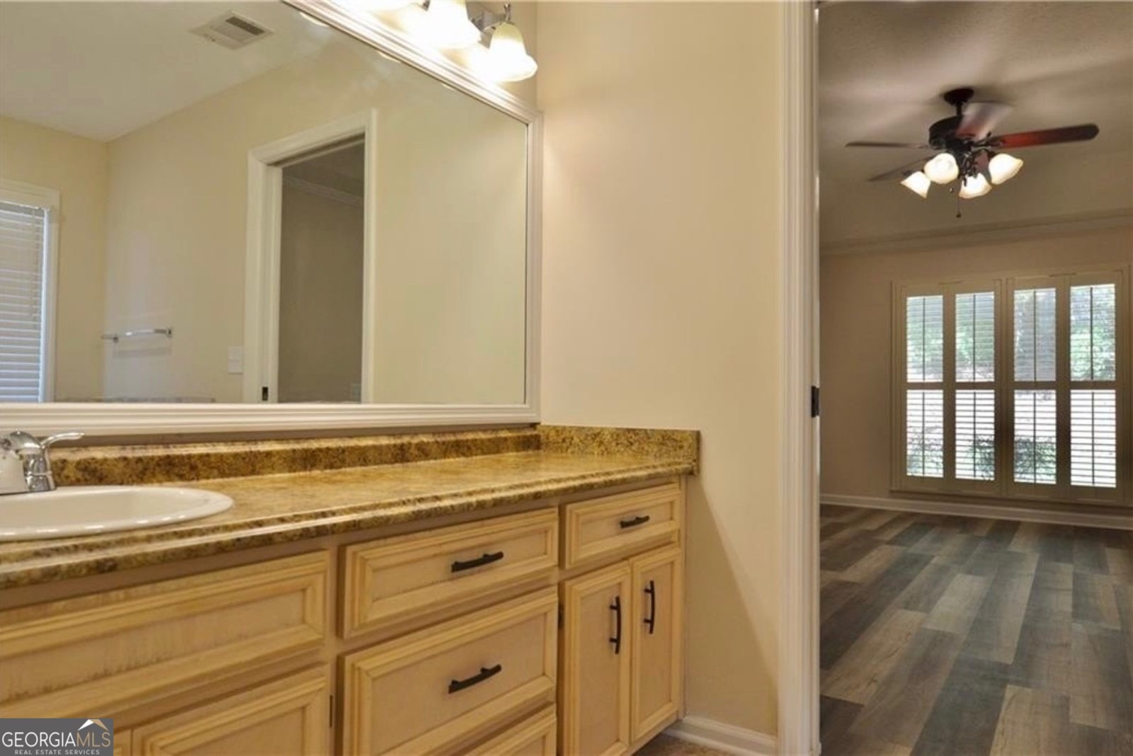 911 Oakwood Drive Columbus - Photo 24