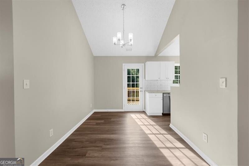 4827 Daintree Court Flowery Branch - Photo 15