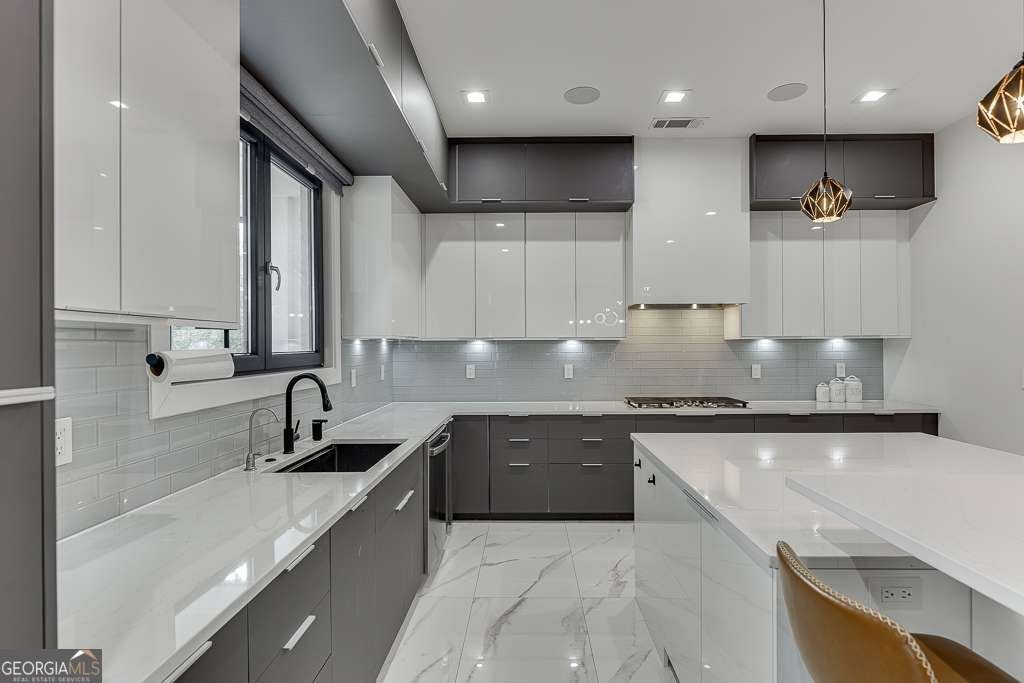 741 Rock Springs Rd Lawrenceville - Photo 19