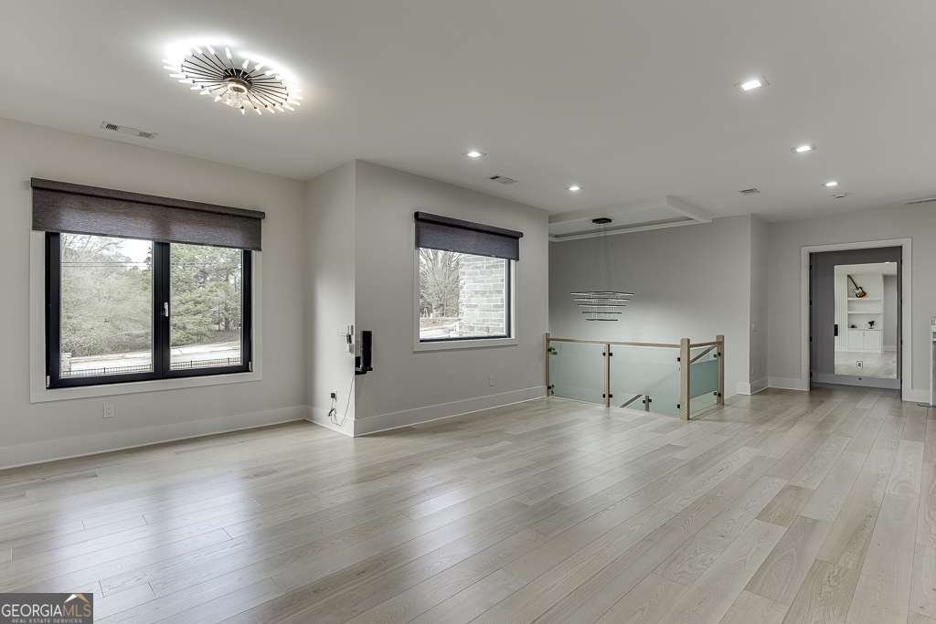 741 Rock Springs Rd Lawrenceville - Photo 33