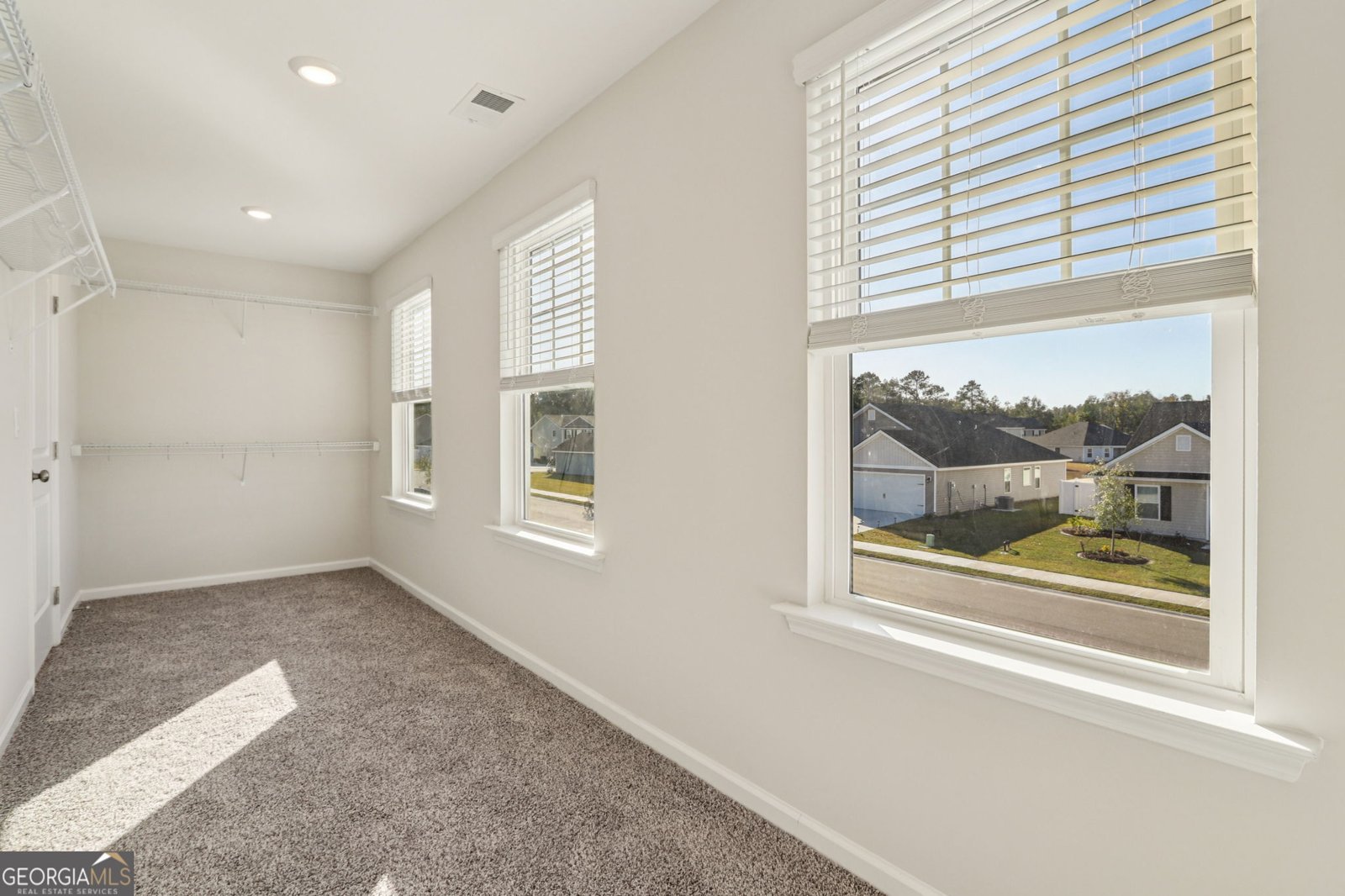 289 Silver Fox Drive St. Marys - Photo 8