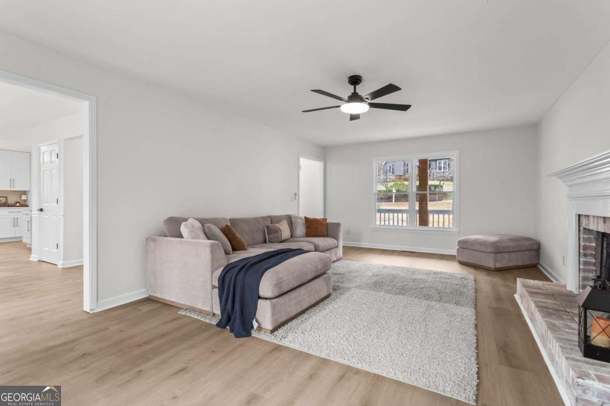 604 Apache Trail Woodstock - Photo 8