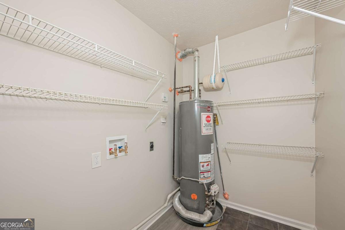 369 Hillridge Drive Lawrenceville - Photo 7