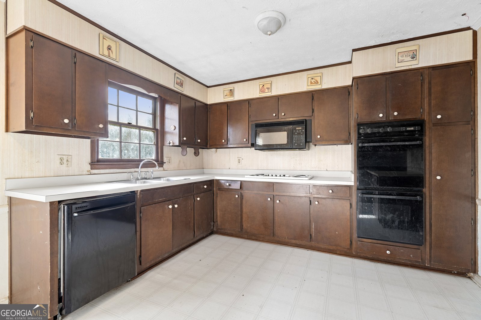 1548 Sprayberry Drive Marietta - Photo 6