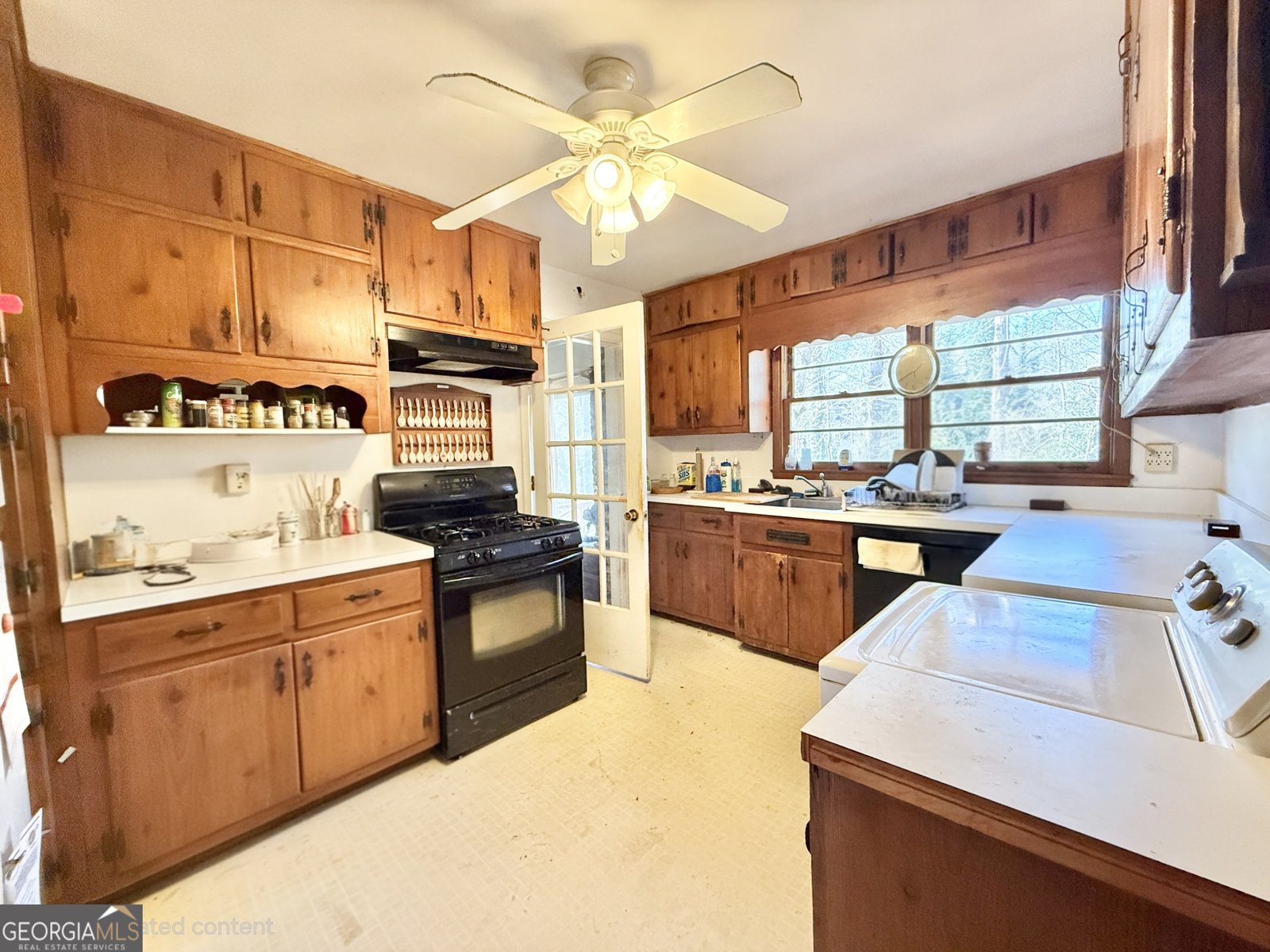 1024 Burton Drive Atlanta - Photo 8