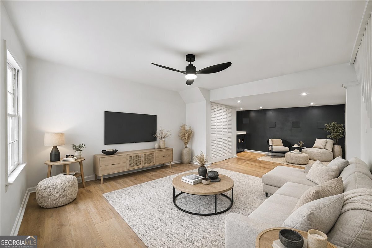 5250 Pikes Peak Court Marietta - Photo 9