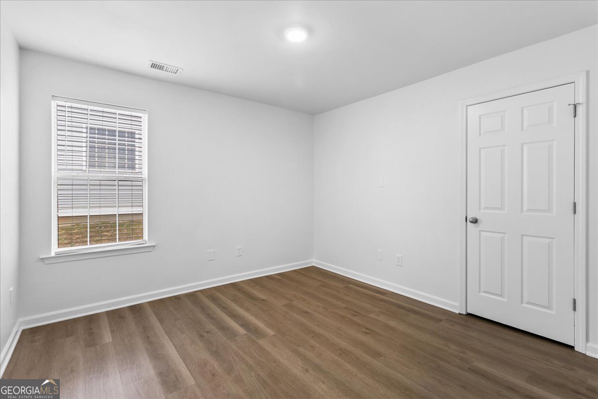 409 Fairlawn Drive Stockbridge - Photo 19