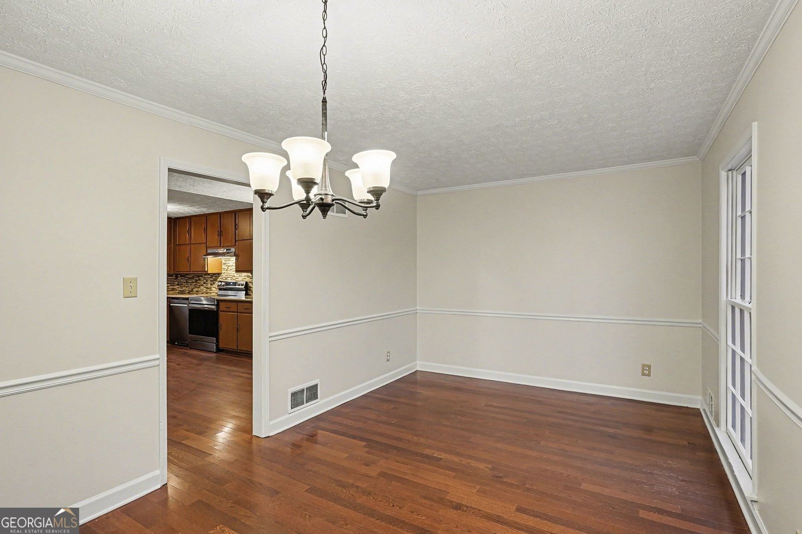 8234 Dawn Drive Jonesboro - Photo 9