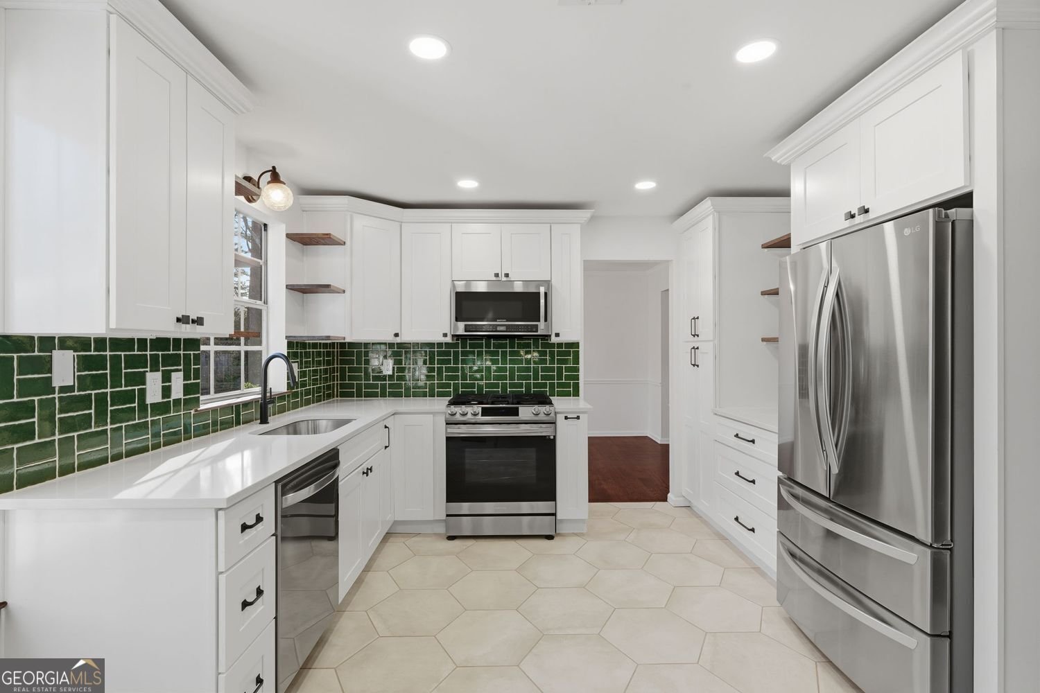 4295 Shawn Court Peachtree Corners - Photo 19