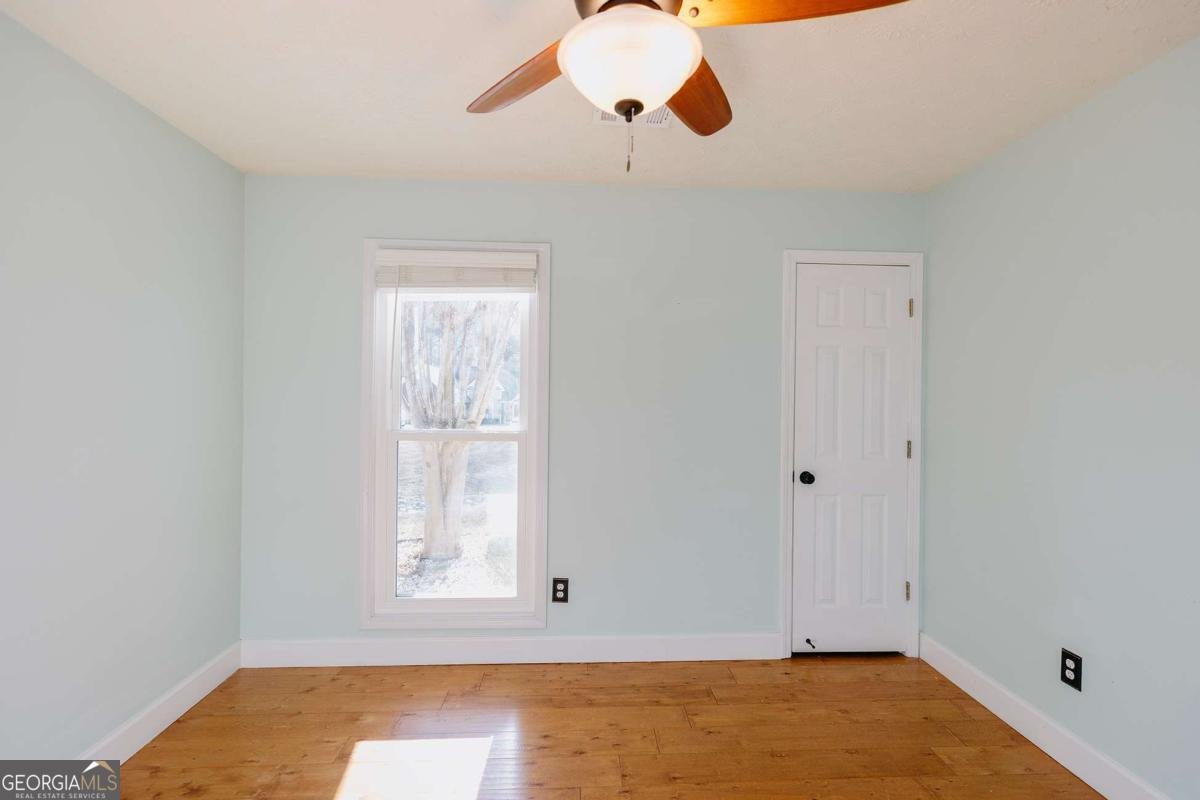 5790 Newberry Point Drive Flowery Branch - Photo 38