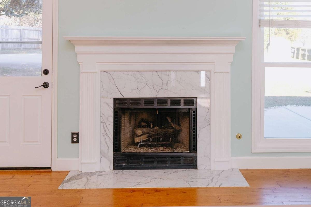 5790 Newberry Point Drive Flowery Branch - Photo 8