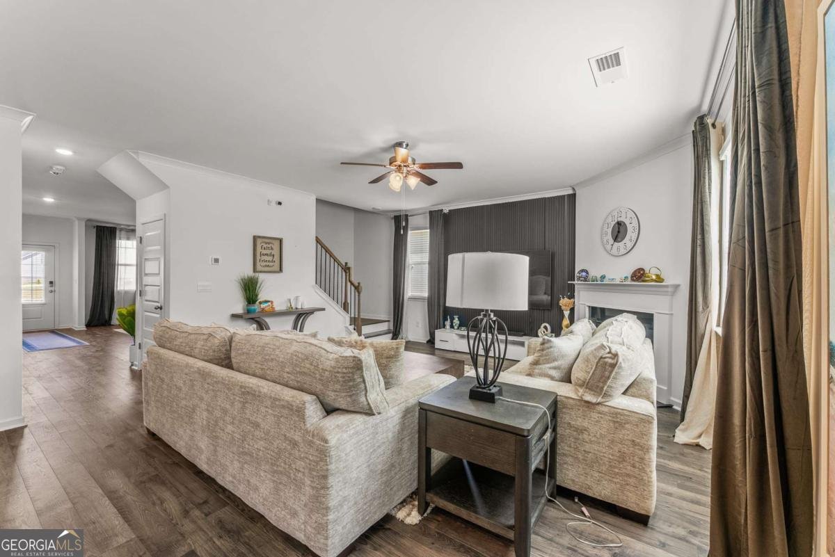 379 Blue Juniper Circle Loganville - Photo 6