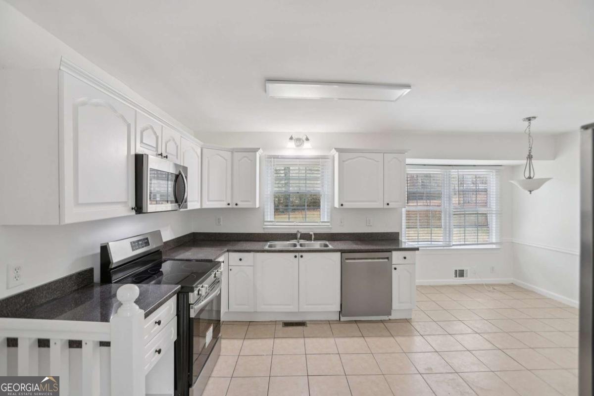 5214 Parkside Drive Conyers - Photo 9