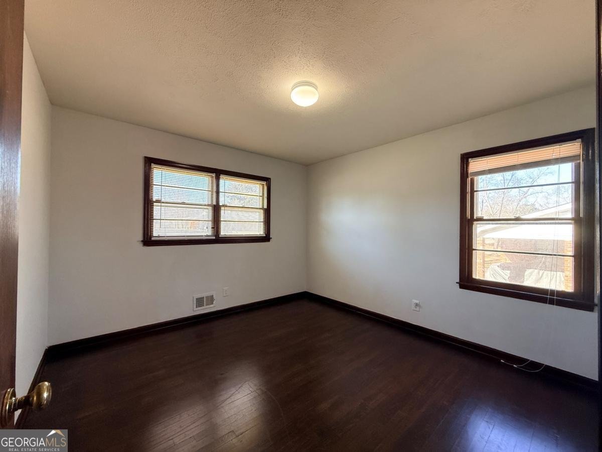 6532 Debbie Sue Lane Morrow - Photo 13