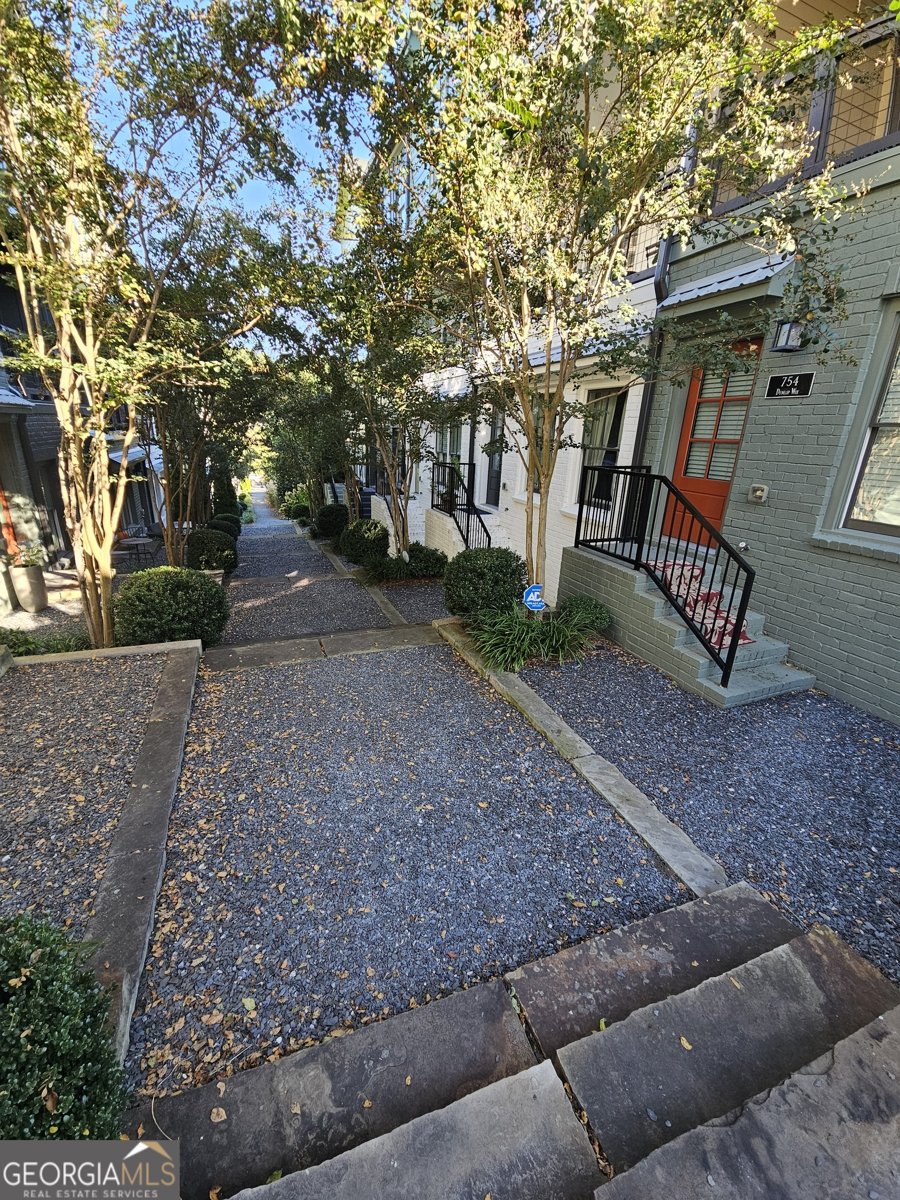 754 Dunlop Way Atlanta - Photo 12