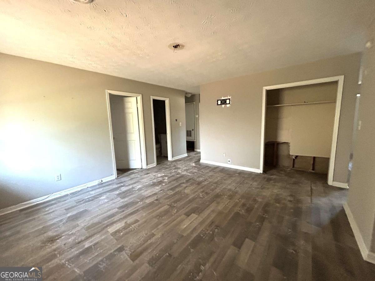 2181 Delowe Drive East Point - Photo 12