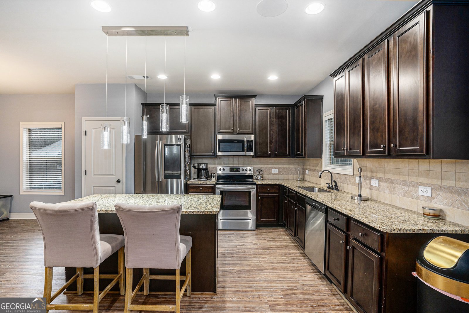 121 Amelia Way Ellenwood - Photo 12