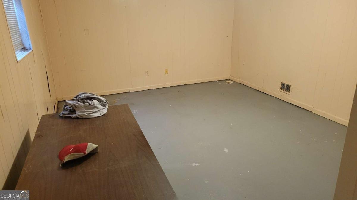 747 Dixon Road Jonesboro - Photo 13