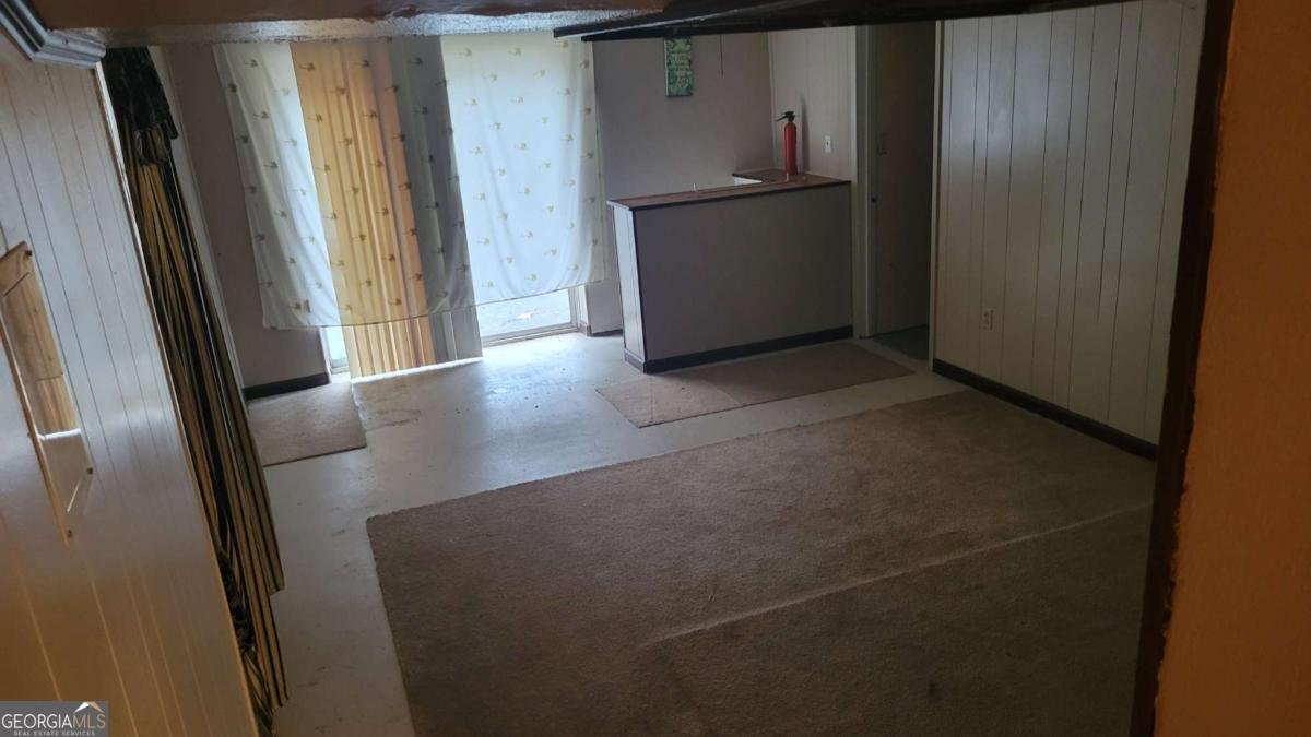 747 Dixon Road Jonesboro - Photo 8