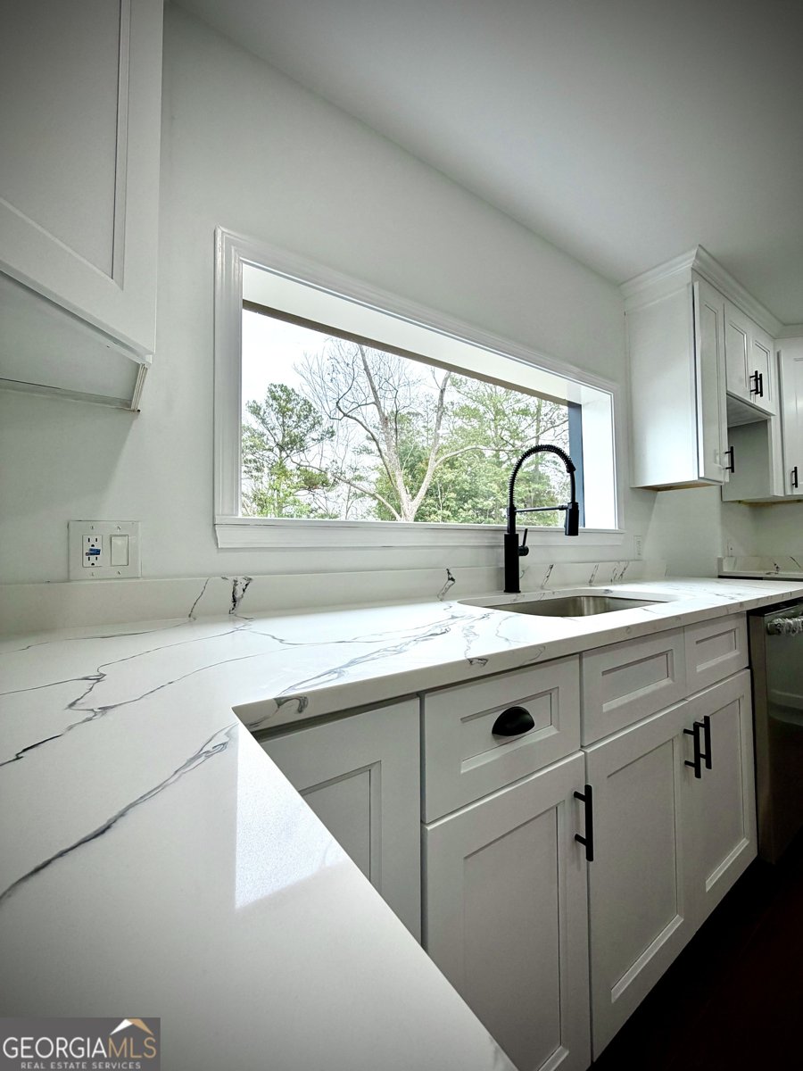 106 Line Street Dexter - Photo 22