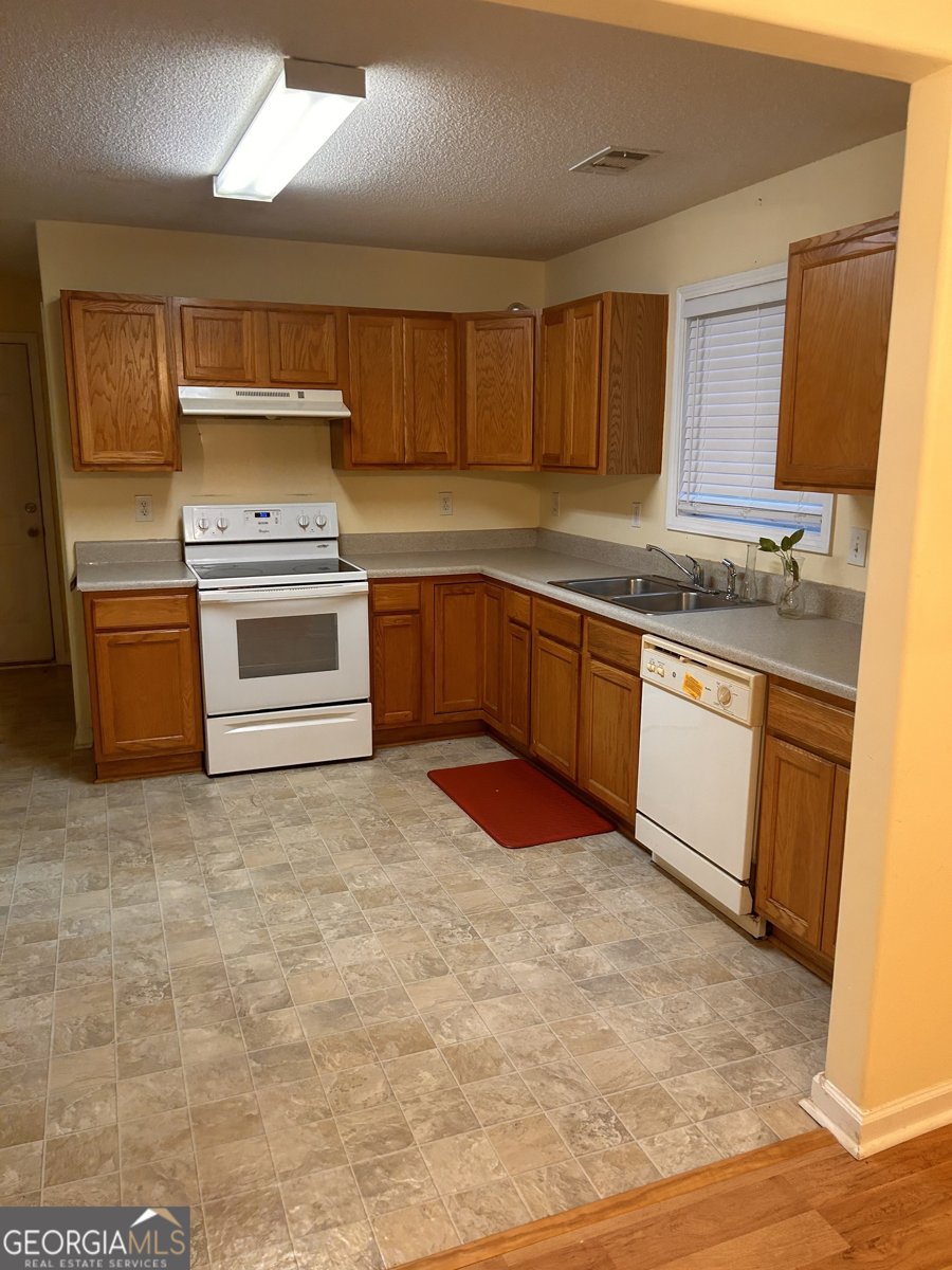 3901 Shearwater Drive Macon - Photo 10