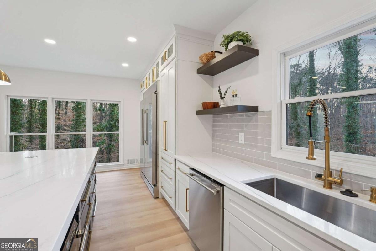 110 Vistacrest Way Roswell - Photo 9