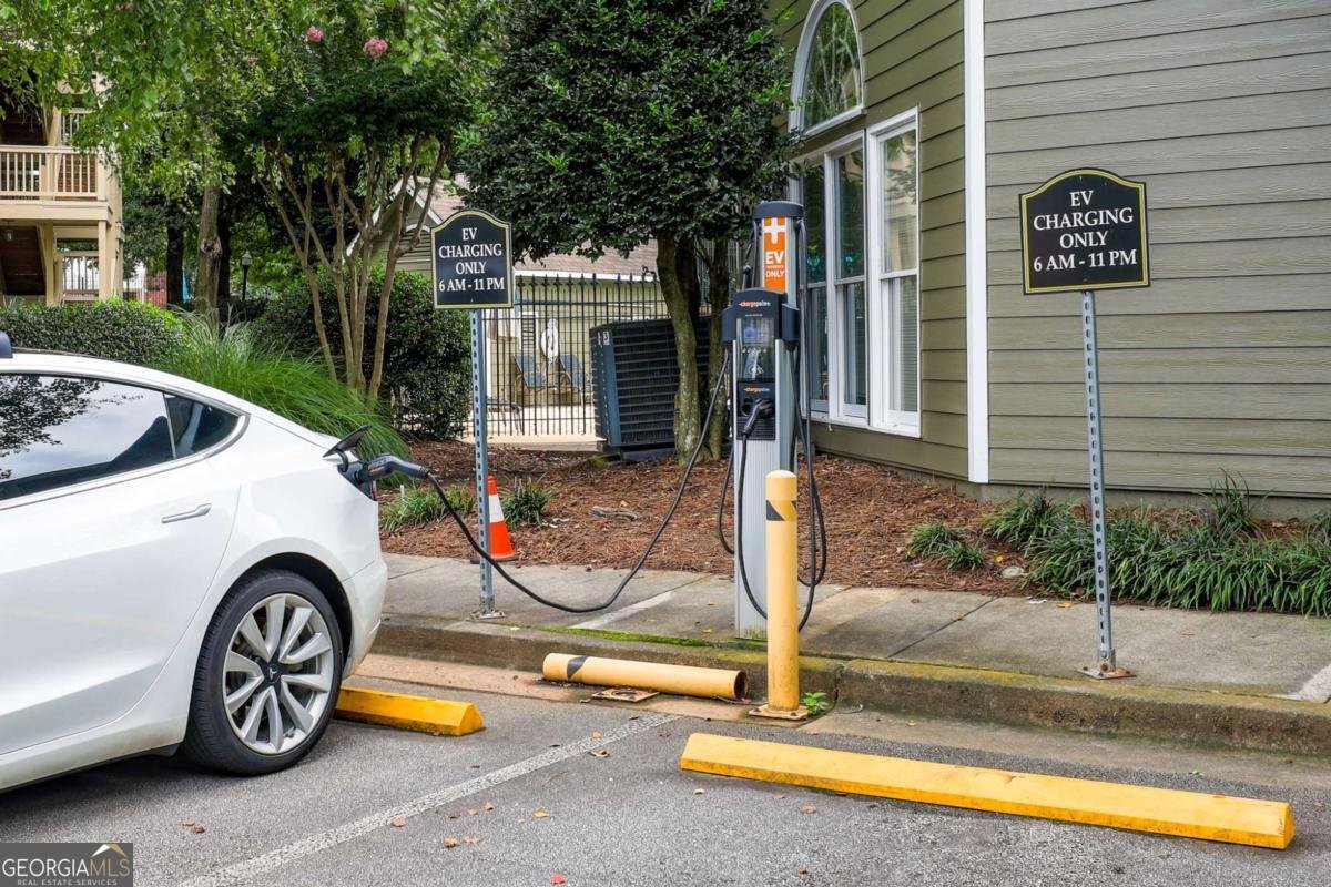 915 Mcgill Park Avenue Atlanta - Photo 19