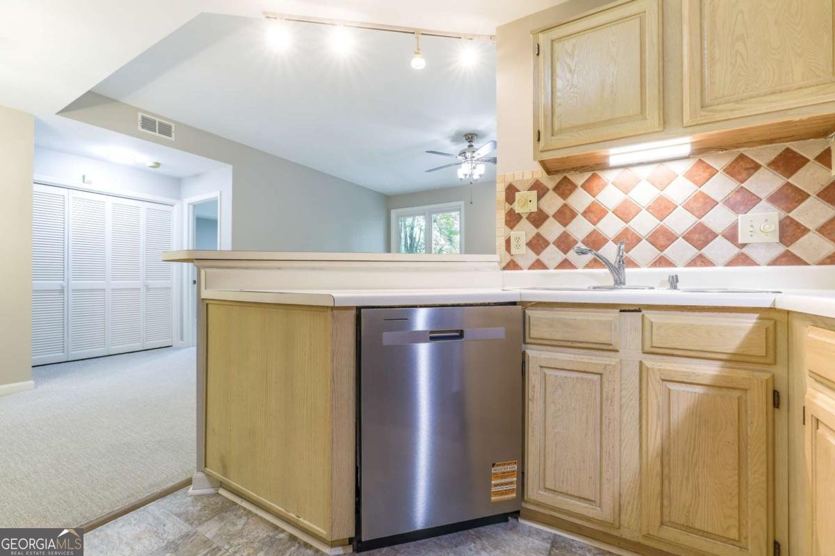 915 Mcgill Park Avenue Atlanta - Photo 9