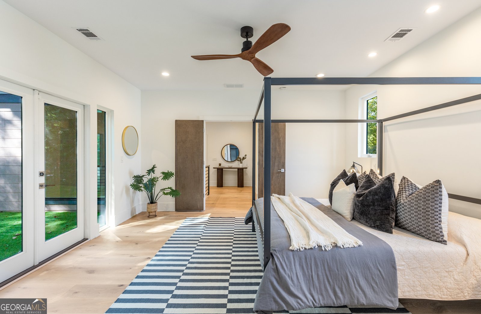 1045 Shepherds Lane Atlanta - Photo 34