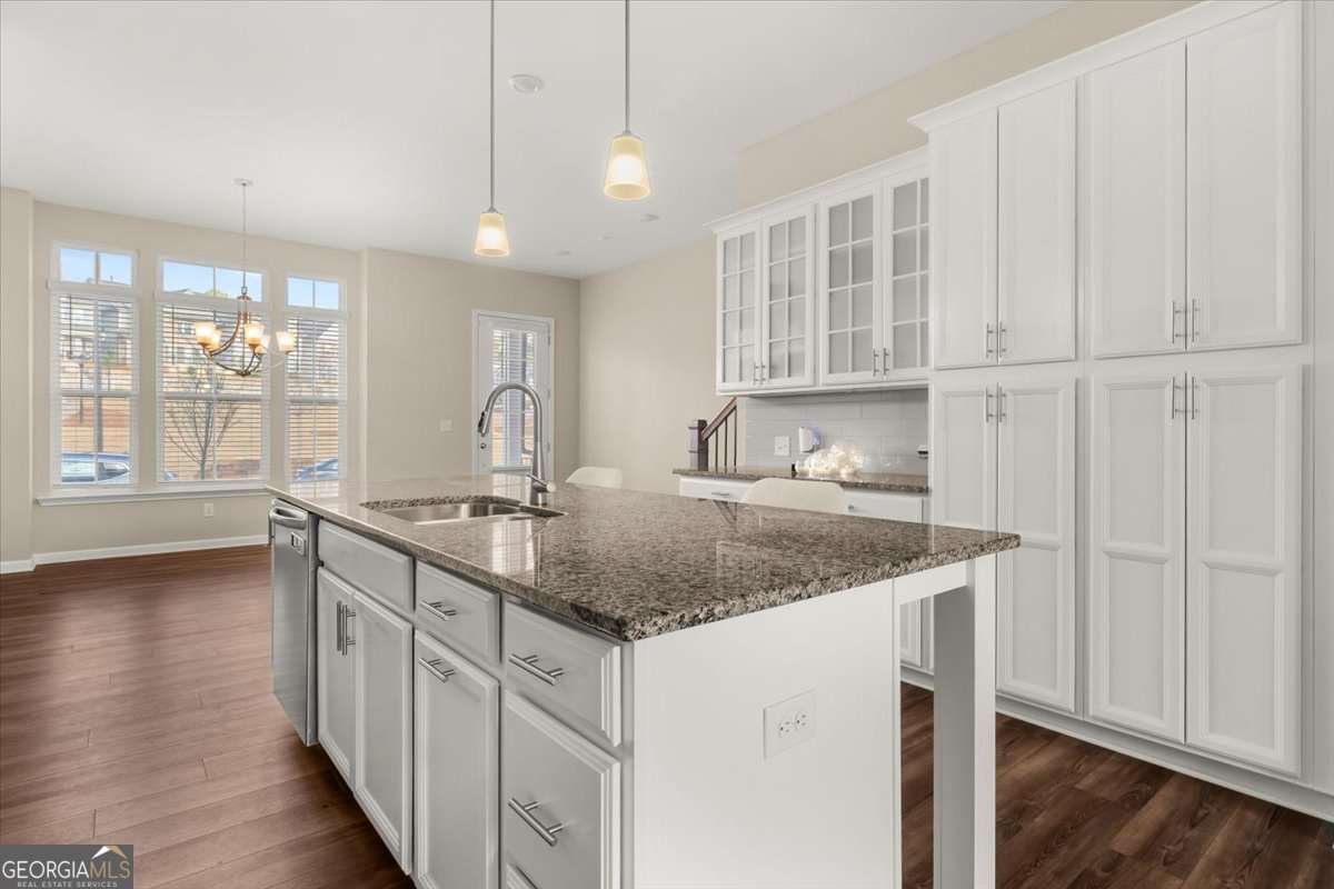 3297 Park Pointe Circle Scottdale - Photo 9